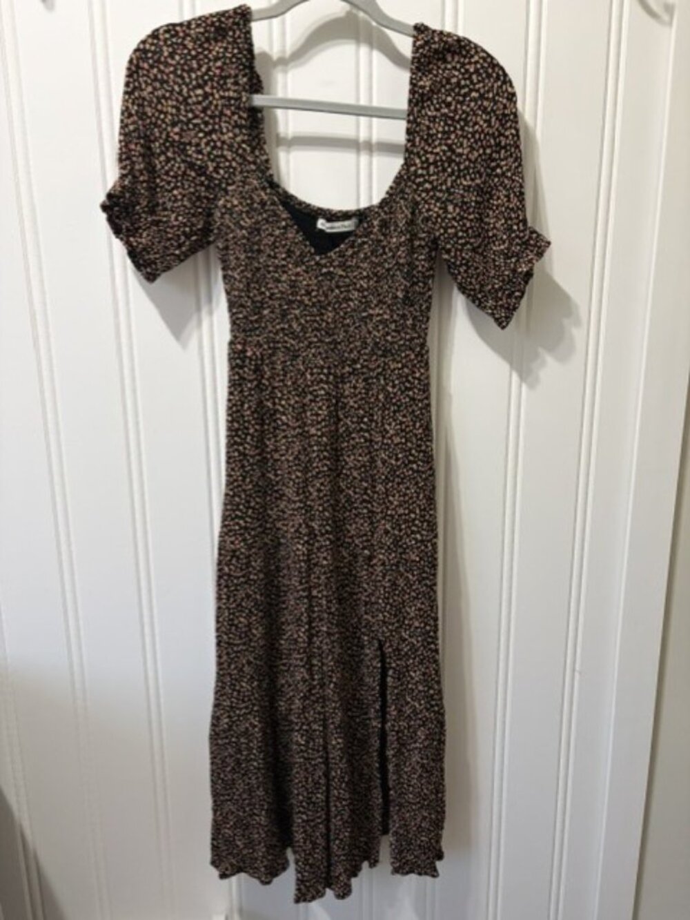 Abercrombie & Fitch XS Ditsy Floral Smocked Puff Sleeve Midi Dress